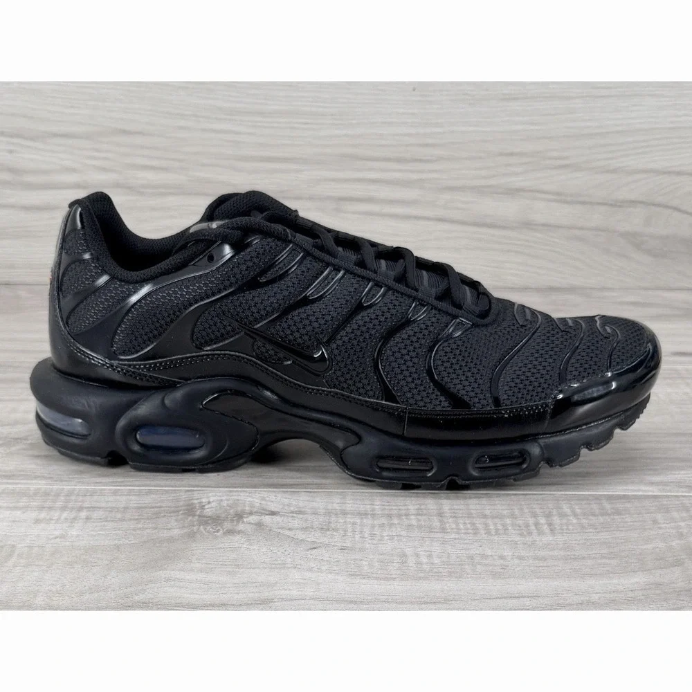 Nike Air Max Plus TN Tuned Triple Black Blackout All 604133-050 sz 13 Men's